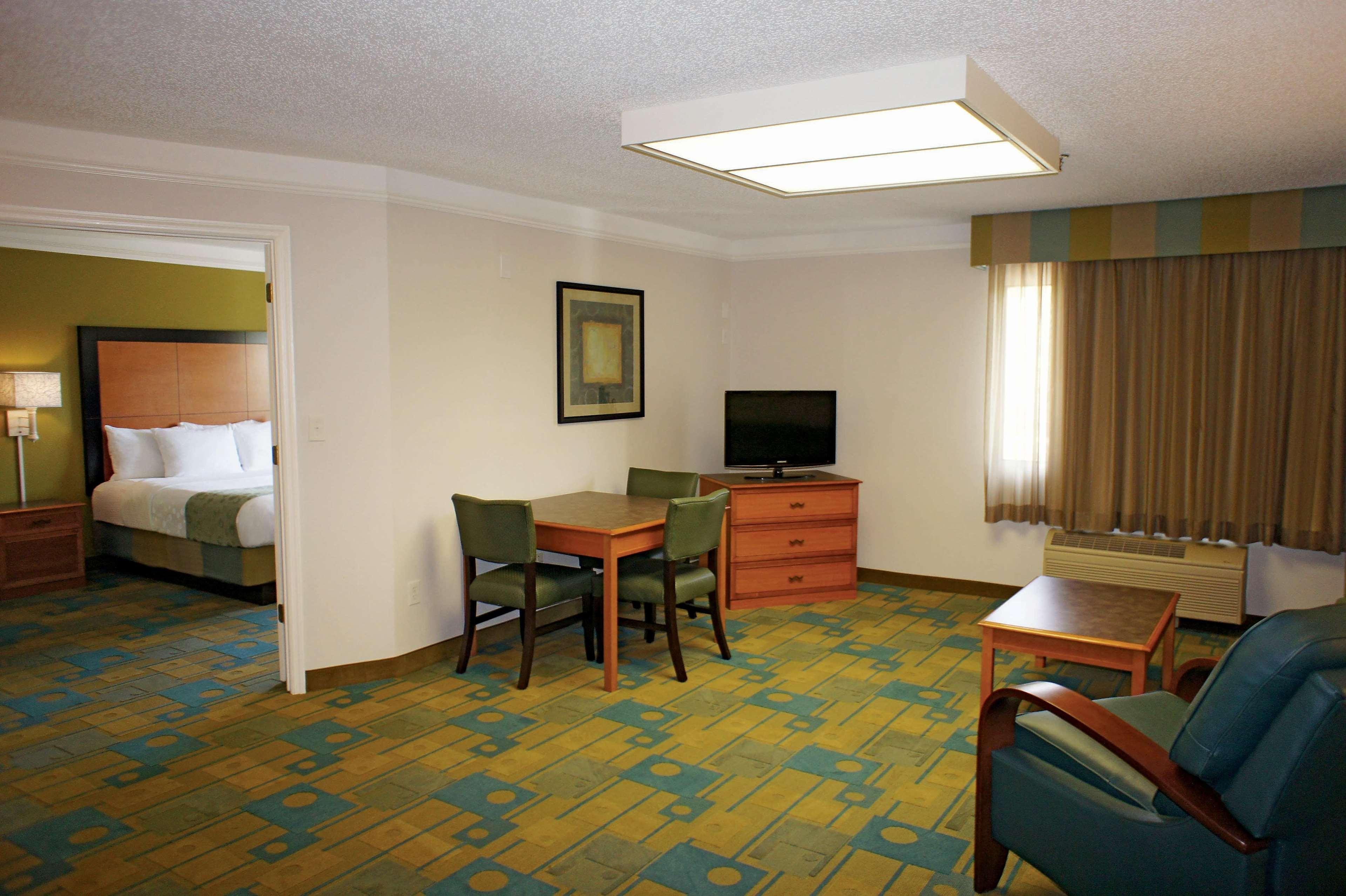 La Quinta By Wyndham St. Pete-Clearwater Airport Hotel Ngoại thất bức ảnh