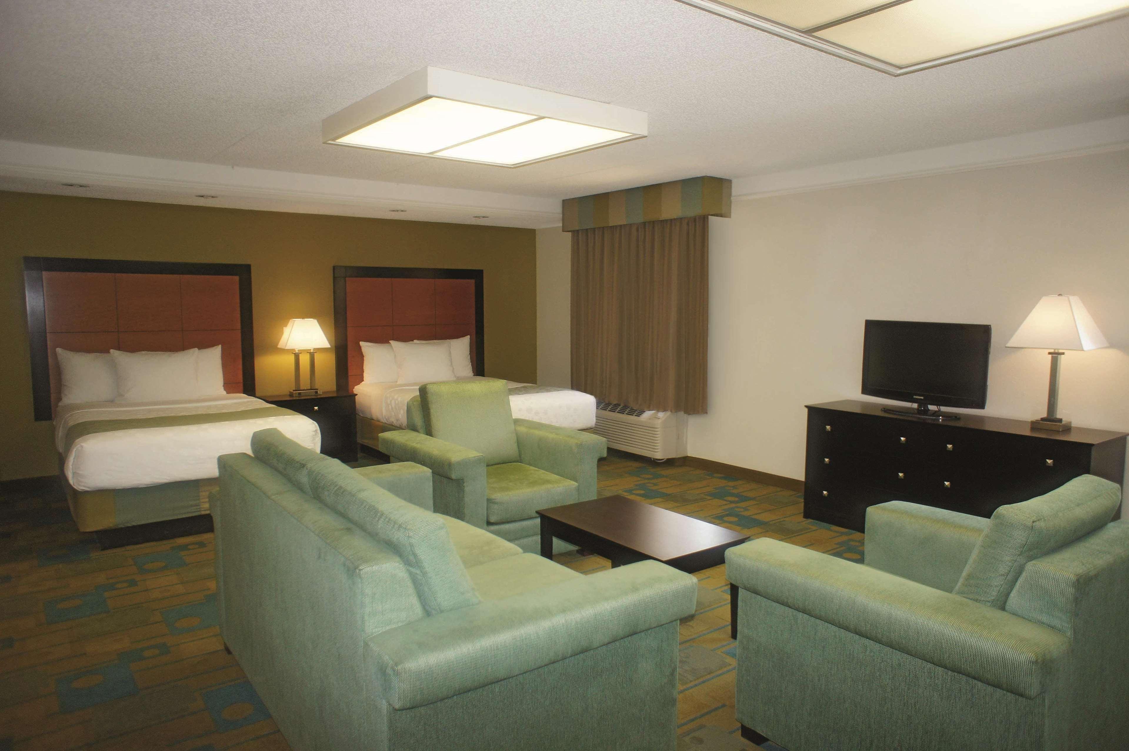 La Quinta By Wyndham St. Pete-Clearwater Airport Hotel Ngoại thất bức ảnh