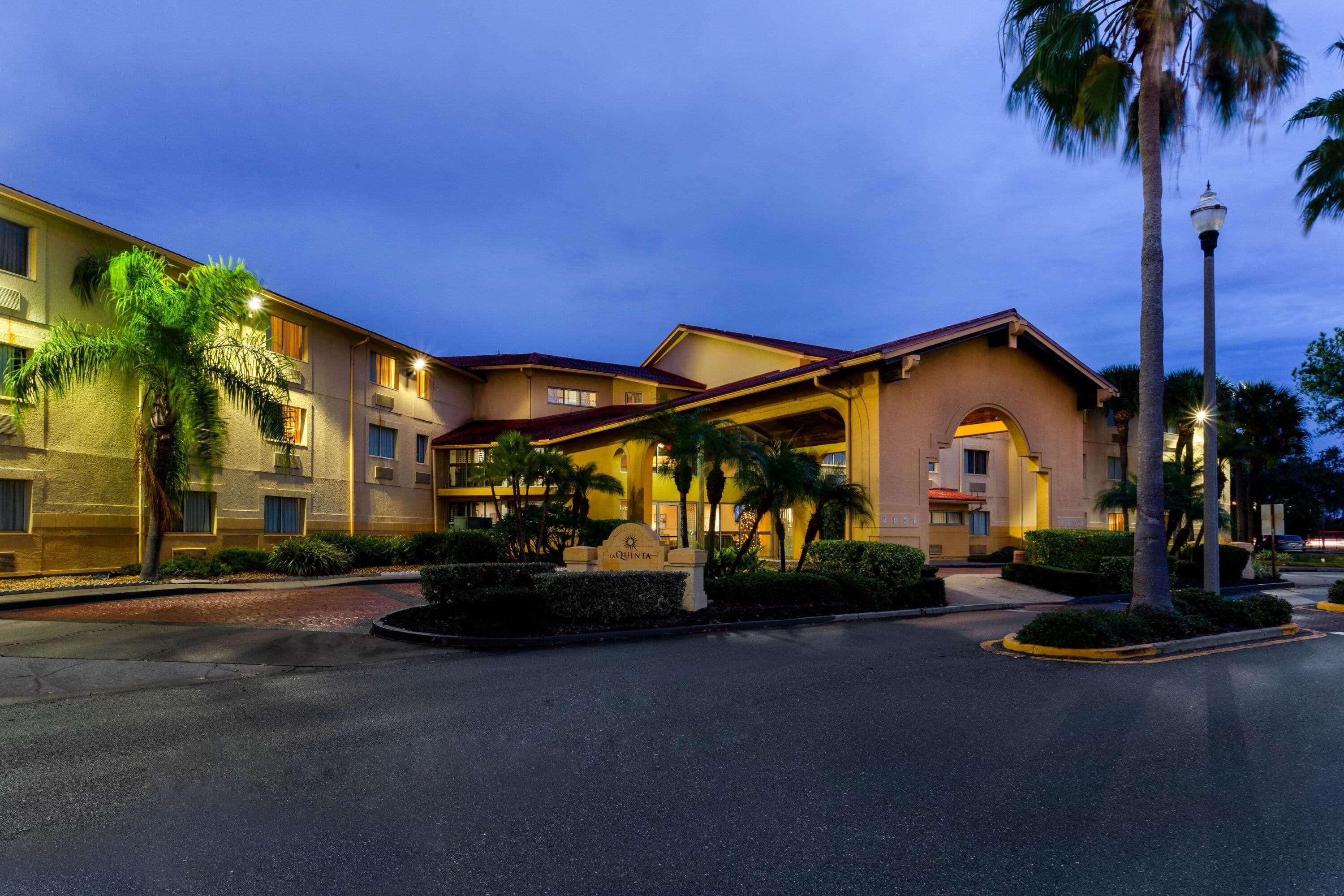 La Quinta By Wyndham St. Pete-Clearwater Airport Hotel Ngoại thất bức ảnh