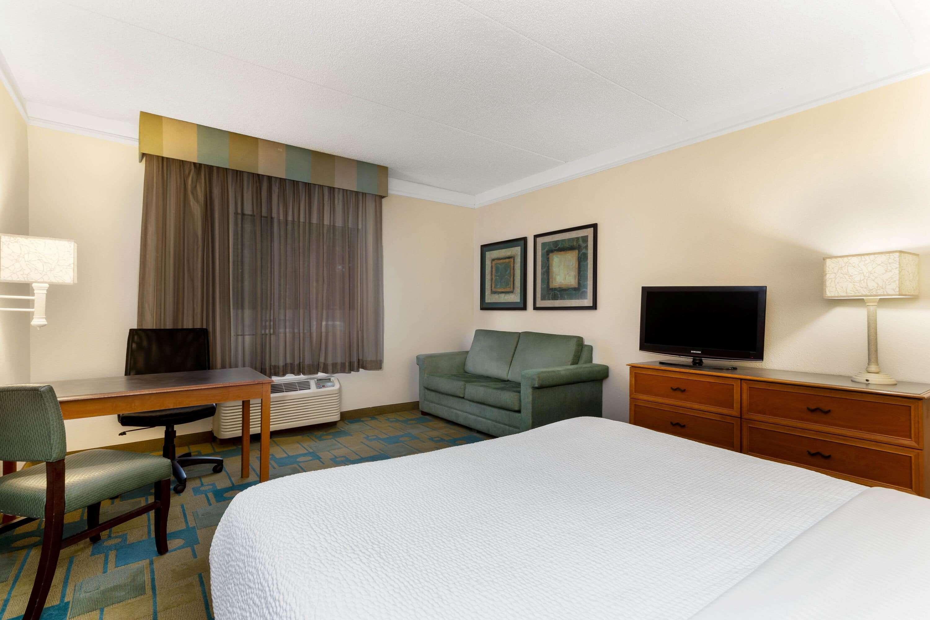 La Quinta By Wyndham St. Pete-Clearwater Airport Hotel Ngoại thất bức ảnh